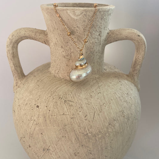 'Vanessa' Seashell Gold Beaded Necklace