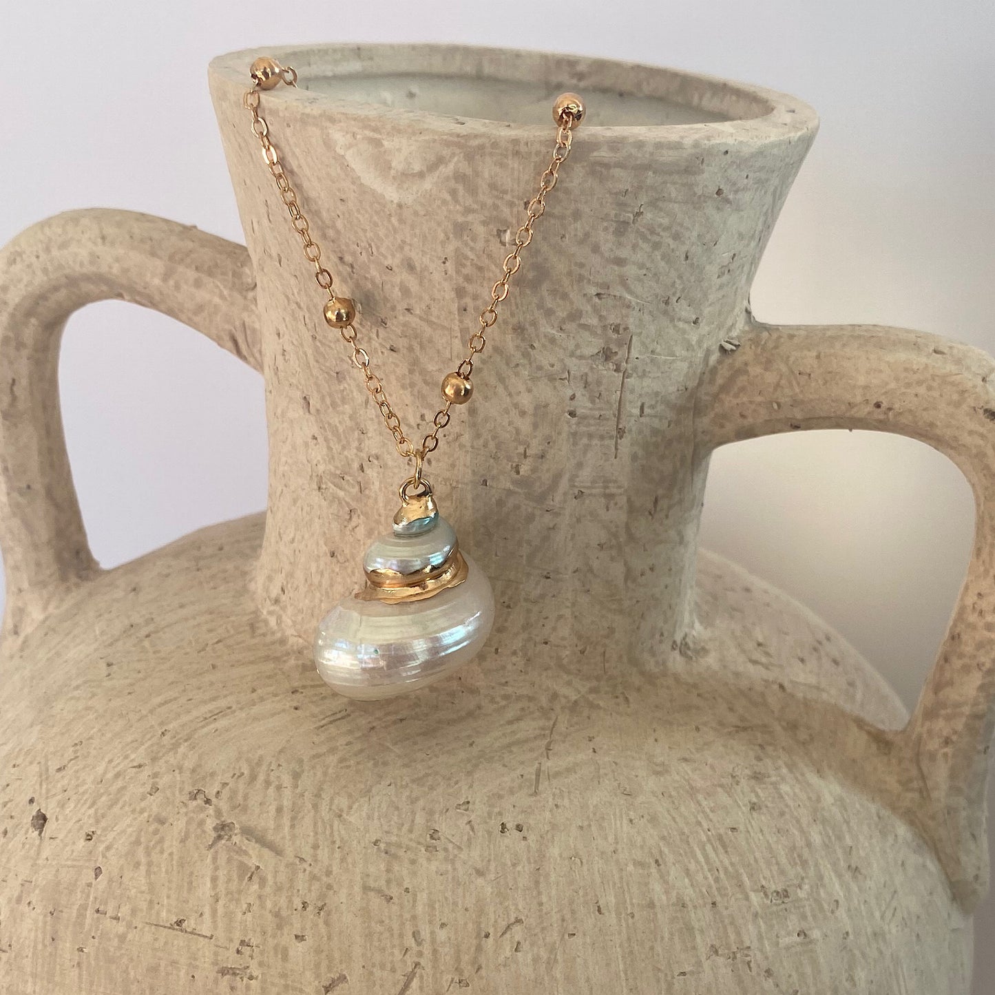 'Vanessa' Seashell Gold Beaded Necklace