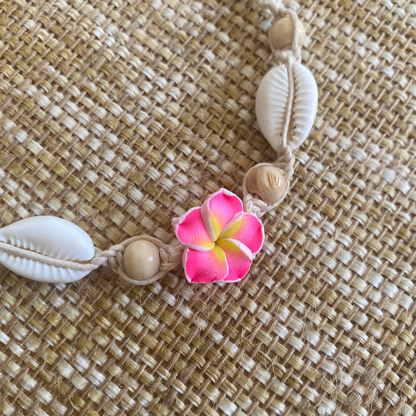 'Melia' Seashell Flower Crochet Anklet